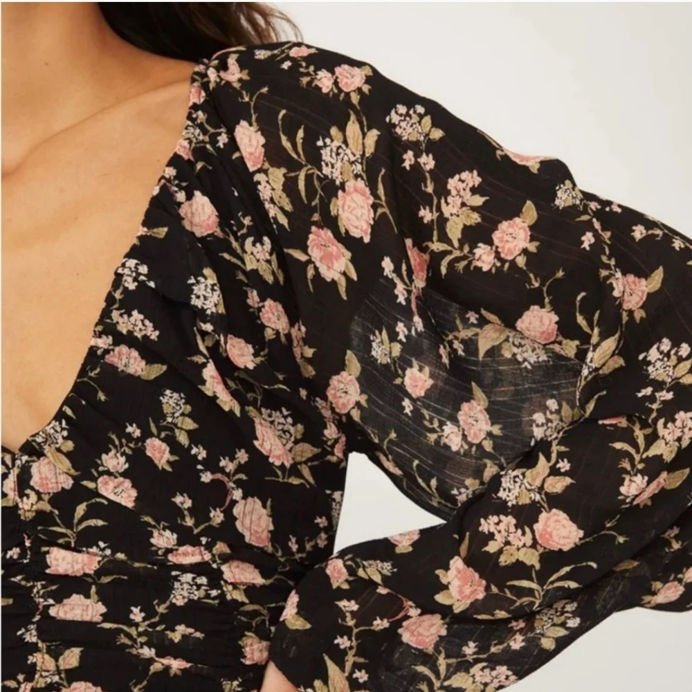 Free People New Final Rose Blouse lkng puff‎ sleeve sz Small NWT